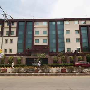 3* Hotel United 21 City Mark,